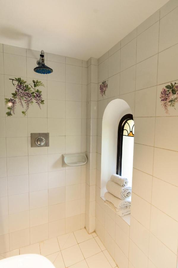 Attico In Villa Storica - Dolcevita Holiday フィレンツェ エクステリア 写真